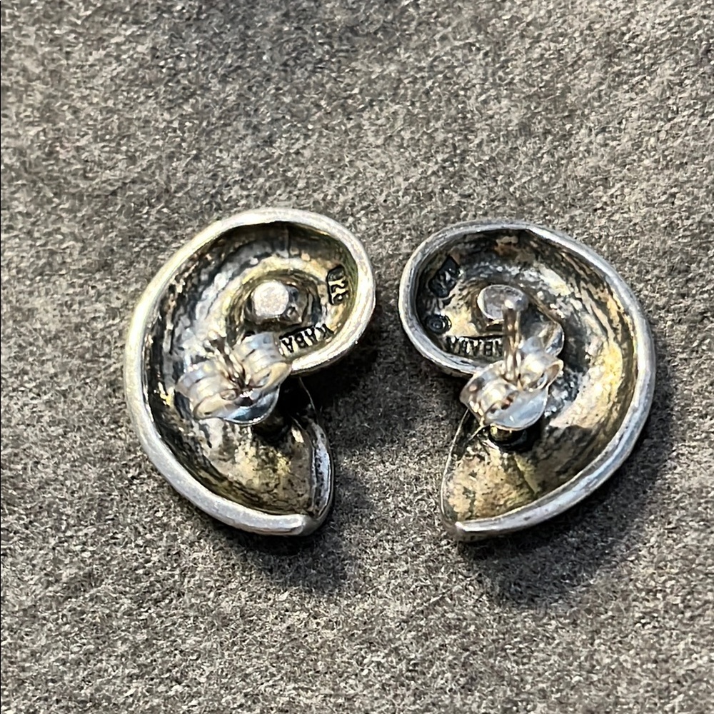 Kabana Sterling Nautilus Shell Earrings - Picture 3 of 7